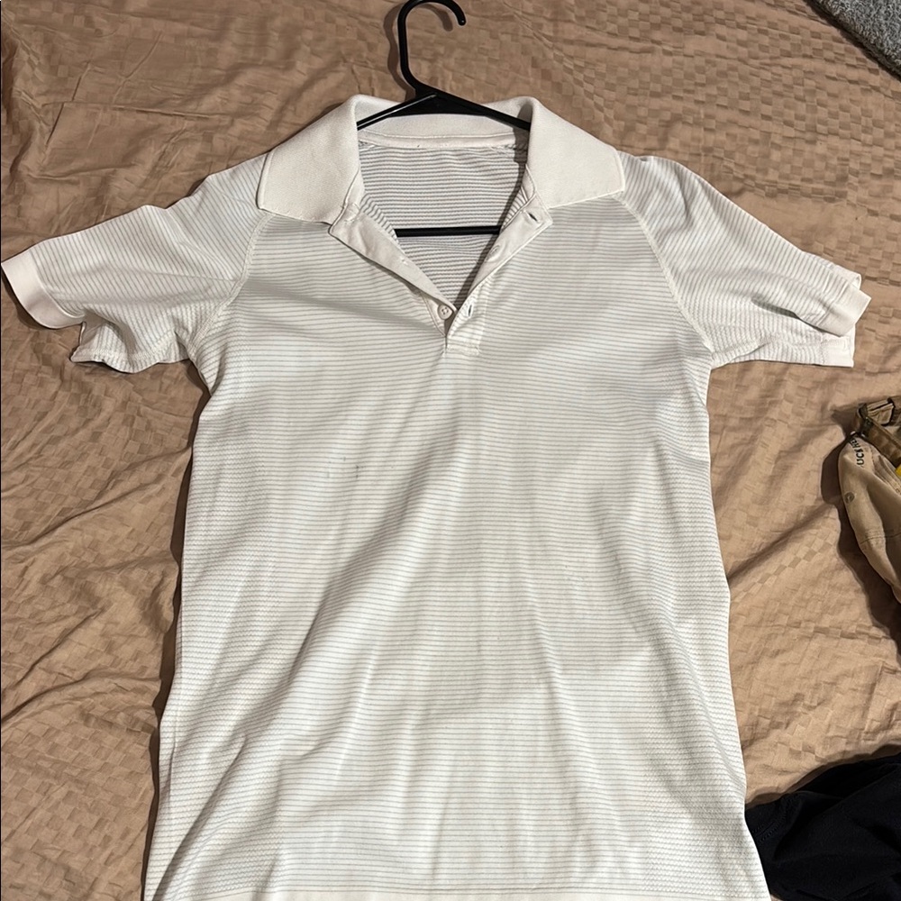 Lululemon Athletica White Polo Shirt Textured Short Sleeve